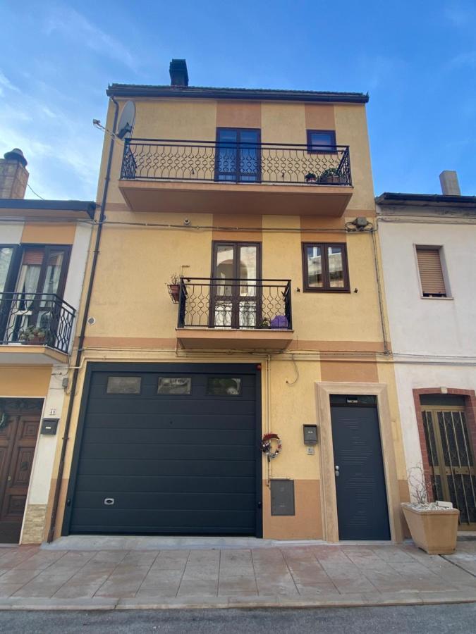 Bellavista B&B Roccavivara Екстер'єр фото
